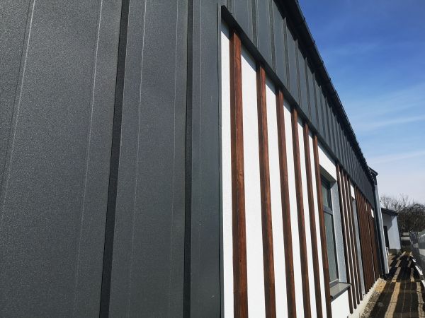 Cost of Metal Cladding Replacement in Leesburg